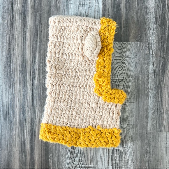 Handknit Animal Hooded Chunky Hat with Neck Handmade Yellow and Cream One Size - Picture 2 of 7